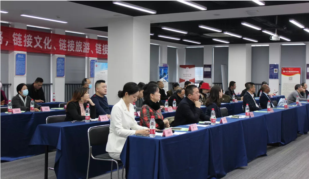 1636182070598269.jpg 2_Pic.web.jpg